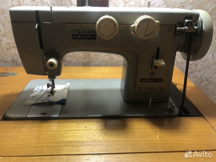 Швейная машина Чайка 2