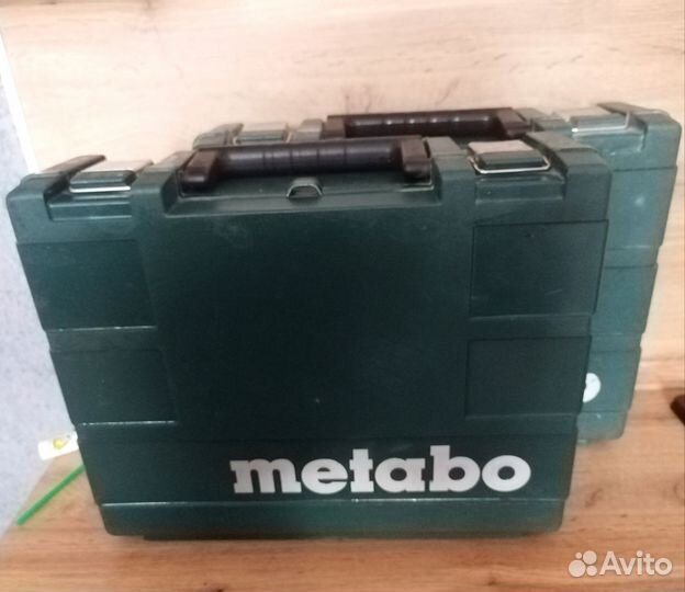 Шуруповерт metabo