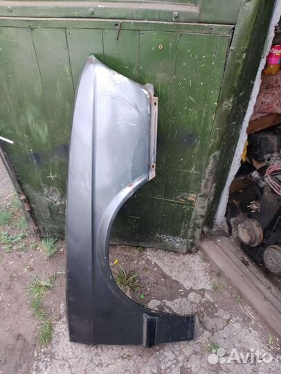 Крыло бмв е28