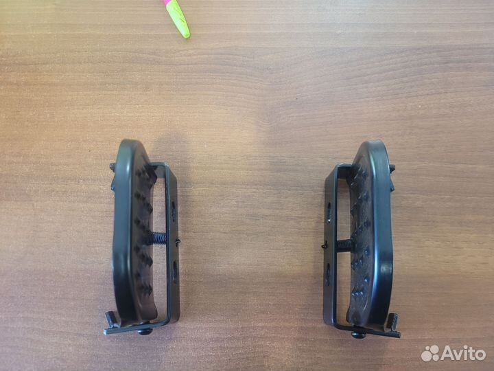 Подножки для пассажира складные