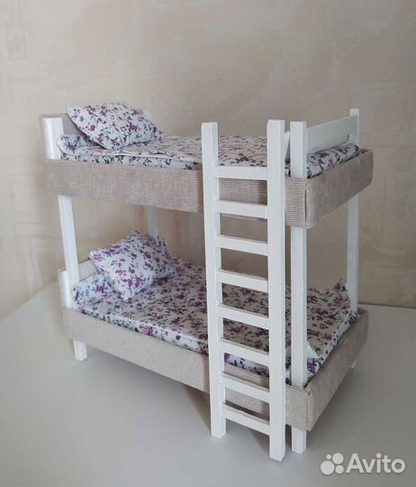 Мебель для кукольного домика