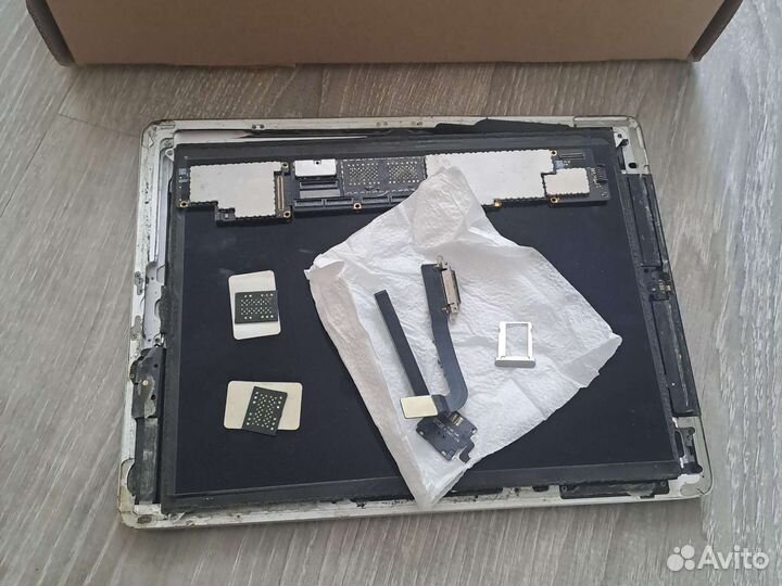 Запчасти от iPad 3
