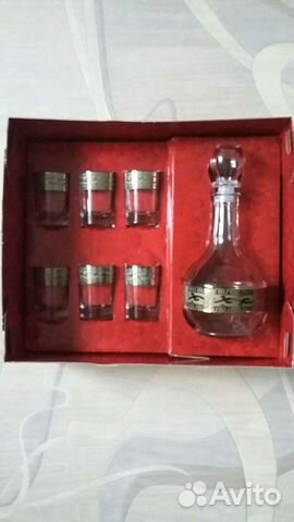 Графин со стопками