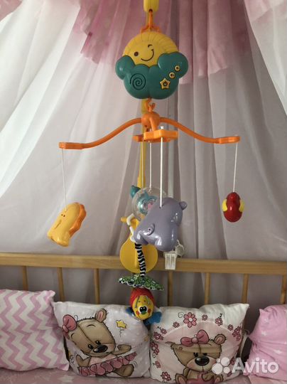 Мобиль в кроватку музыкальный
