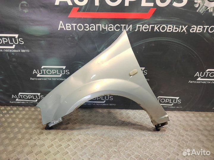 Крыло переднее левое Renault Logan седан 1.6 K7M