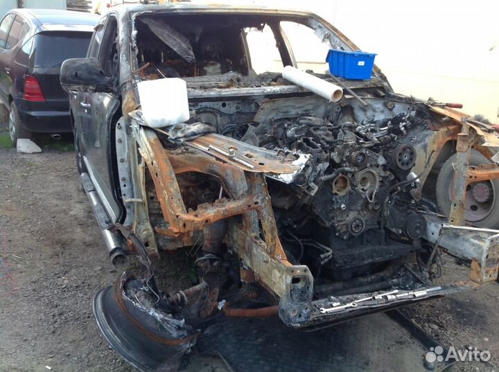 Разбор Запчасти Туарег Volkswagen Touareg, 2005