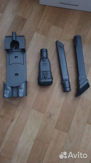 Беспроводной пылесос dyson v6 cord free бу