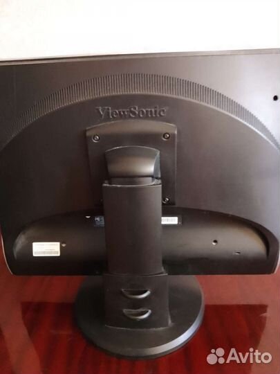Монитор Viewsonic 22
