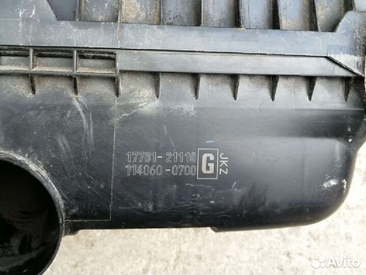 Корпус воздушного фильтра Toyota Corolla E150