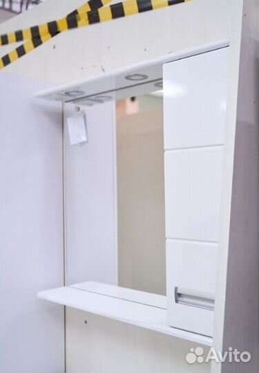 Зеркало-шкаф Francesca Кубо 80 2С белый, правый