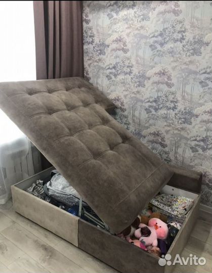 Диван с коробом для белья