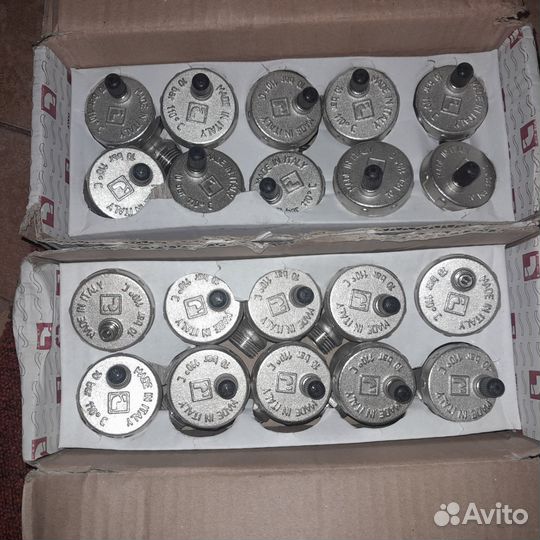 Автоматически воздухоотводчик