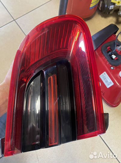 Фонарь задний porsche macan