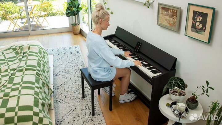 Цифровое пианино Roland + Аксессуары