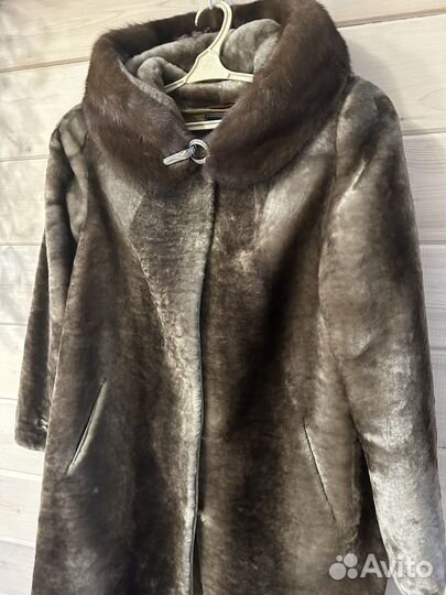 Шуба мутоновая 58 размер новая