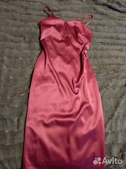 Платье в бельевом стиле 42-44