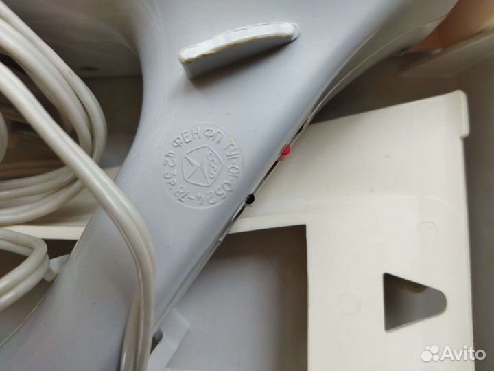 Фен для волос 