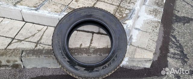 Pirelli Ice Zero 235/65 R18