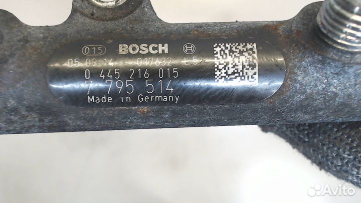 Рампа топливная BMW 5 E60, 2005