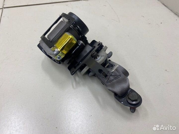 Ремень безопасности с пиропатроном передний левый