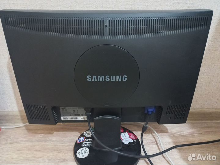 Монитор Samsung 22