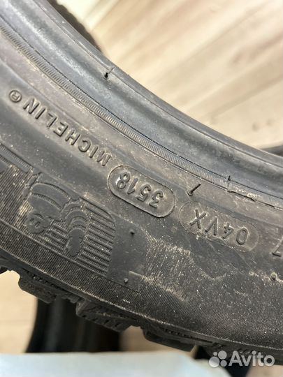 Michelin X-Ice North 4 245/45 R18