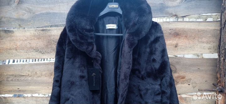 Шуба длиннополая из искусственного меха