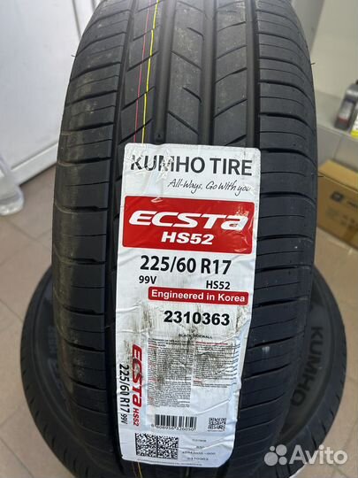 Kumho Ecsta HS52 225/60 R17 99V