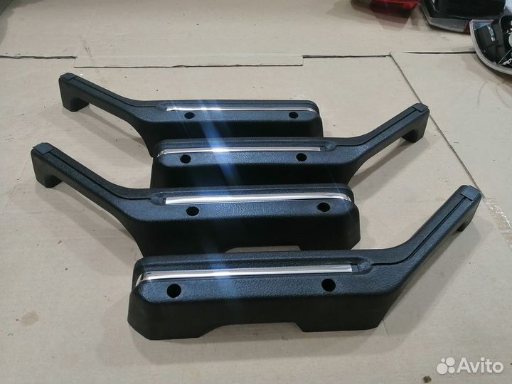 Новые ручки подлокотники газ Волга