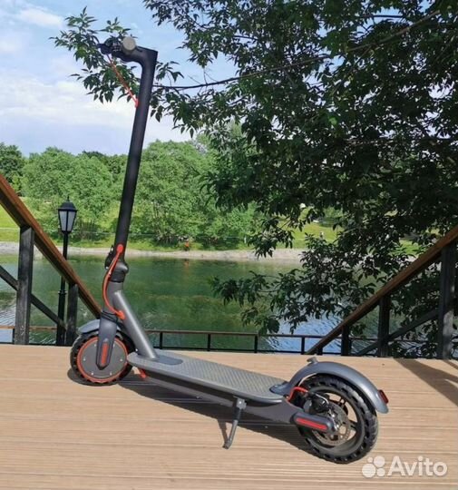 Электросамокат Aovo M365 PRO