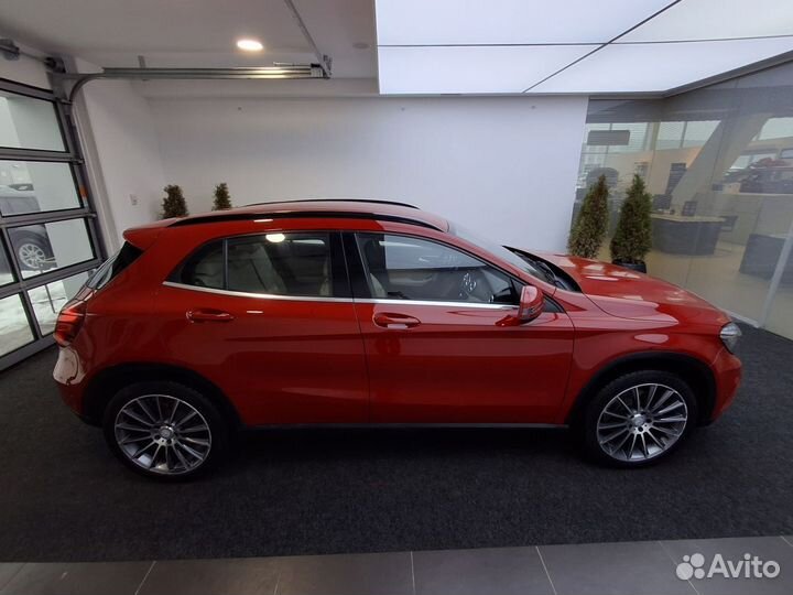 Mercedes-Benz GLA-класс 2.0 AMT, 2014, 110 164 км