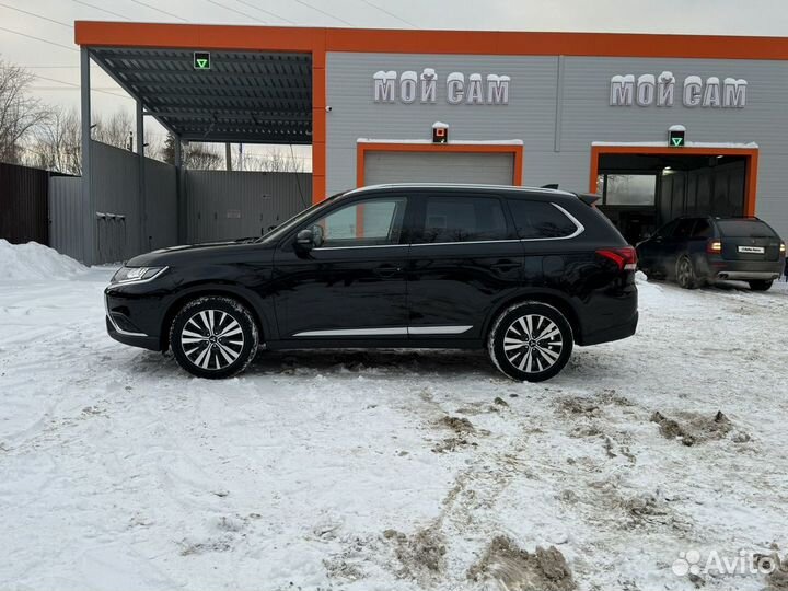 Mitsubishi Outlander 2.0 CVT, 2020, 42 000 км