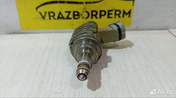 Форсунка топливная Lexus Ls460