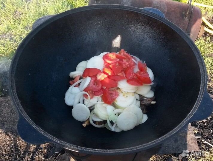 Казан чугунный узбекский с крышкой для плова