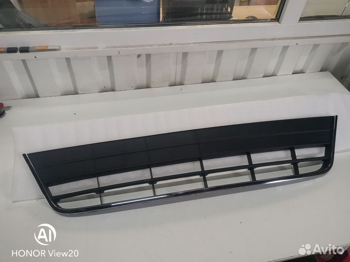 Фольксваген тигуан 2011 Volkswagen tiguan решетка