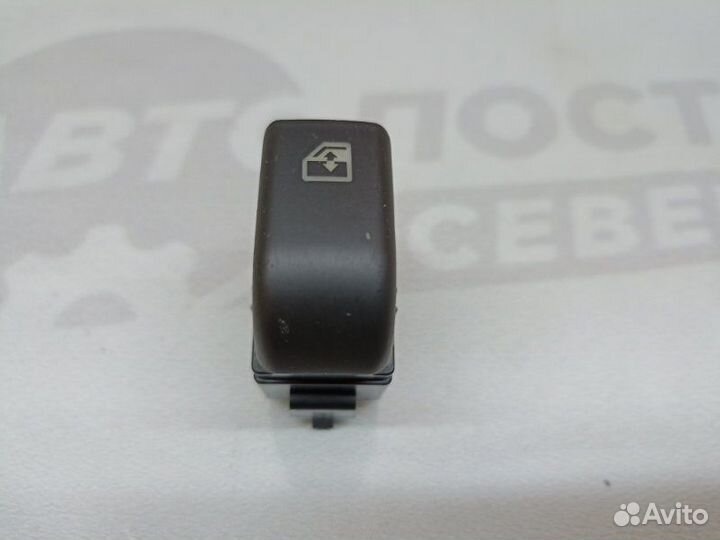 Кнопка стеклоподъемника задняя правая Geely