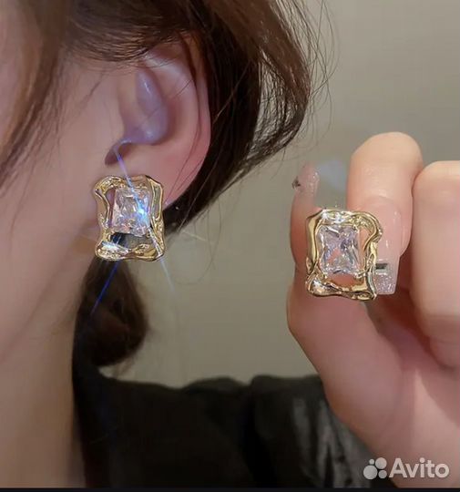 Серьги бижутерия