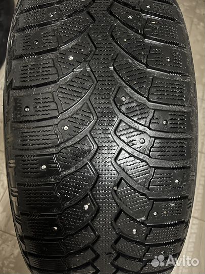 Bridgestone Blizzak Spike-01 265/60 R18 114T