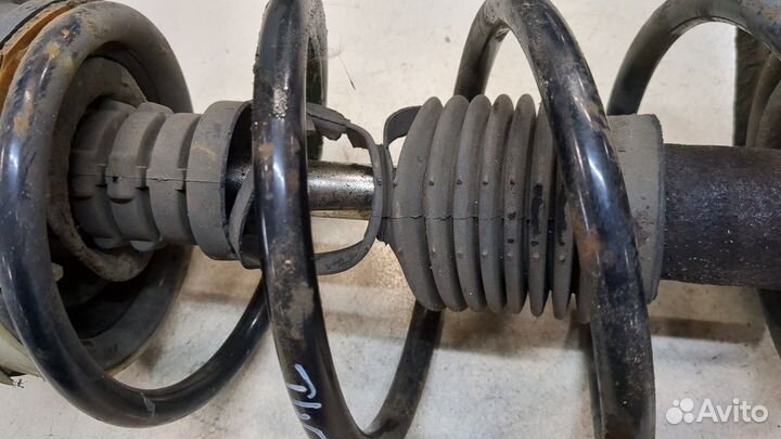 Амортизатор подвески Renault Megane 2, 2005