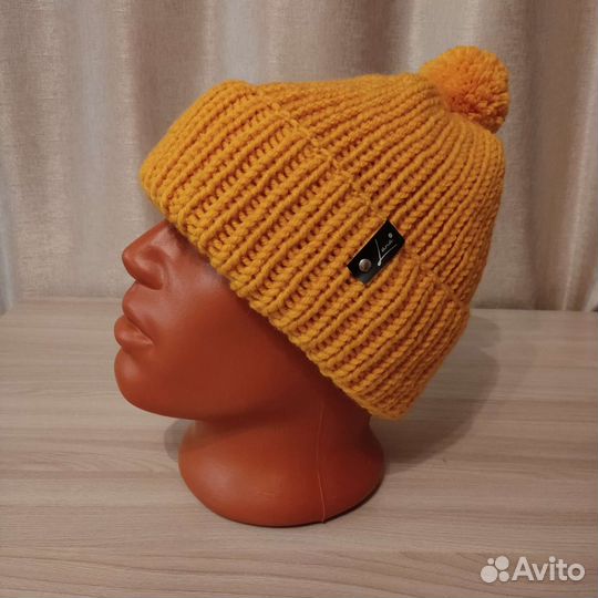 Вязаная шапка мужская