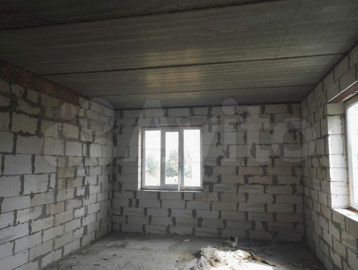 Коттедж 270 м² на участке 16 сот.