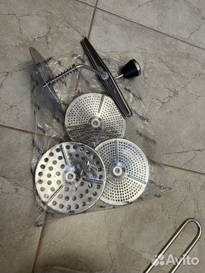 Дробилка для овощей и фруктов новая