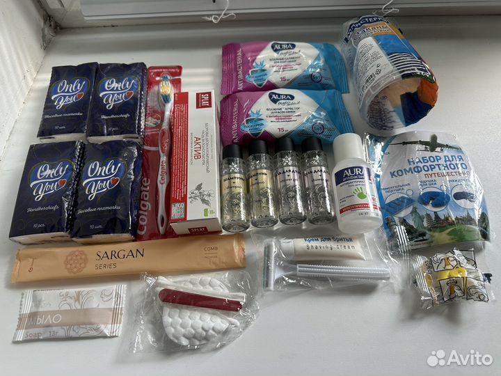 Косметический дорожный набор