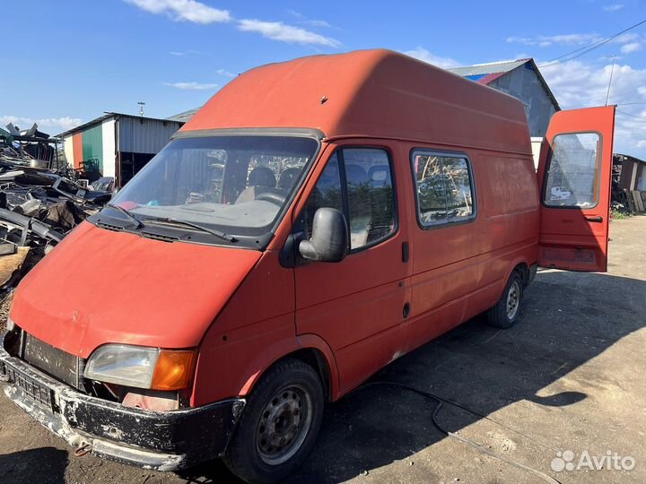 В разборке форд транзит 1995 год 2.5 турбо