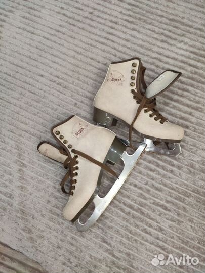 Коньки фигурные iguana 37р
