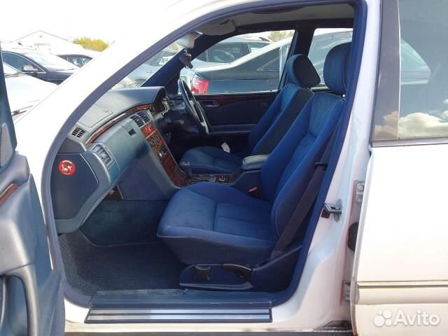 Разбор Mercedes w210 дорест m111 2.0 Атмо