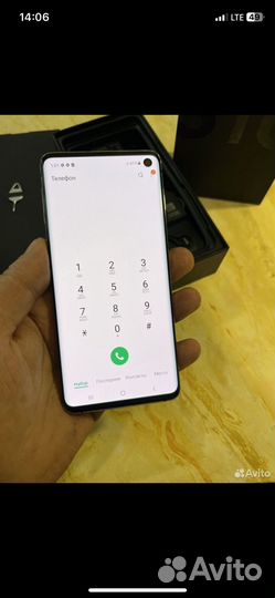 Samsung Galaxy S10 (Snapdragon 855), 8/128 гб