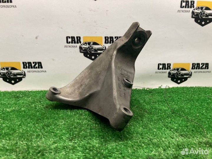 Кронштейн двигателя Volkswagen LT