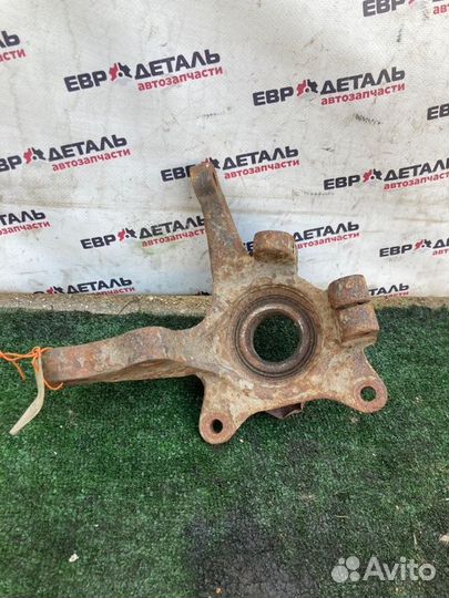 Кулак поворотный передний правый Hyundai Santa Fe