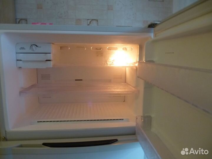 Холодильник бу lg